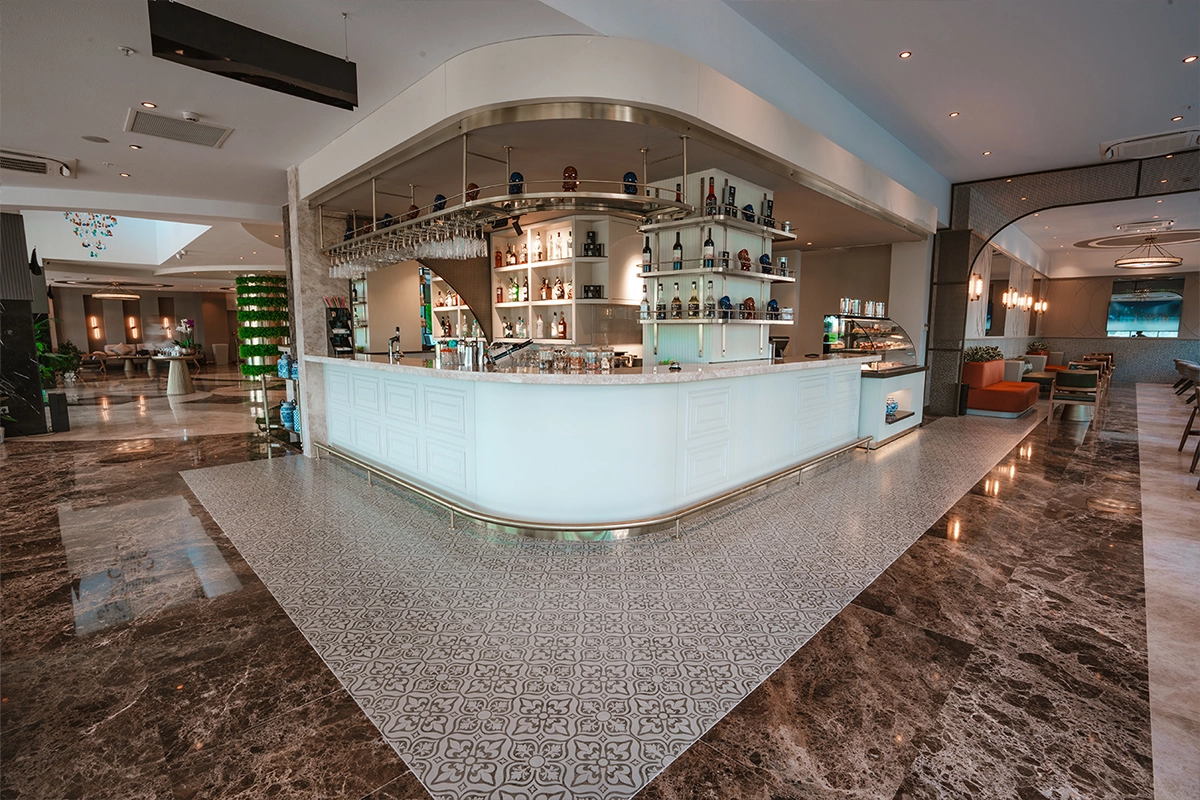 renex-hotel-2